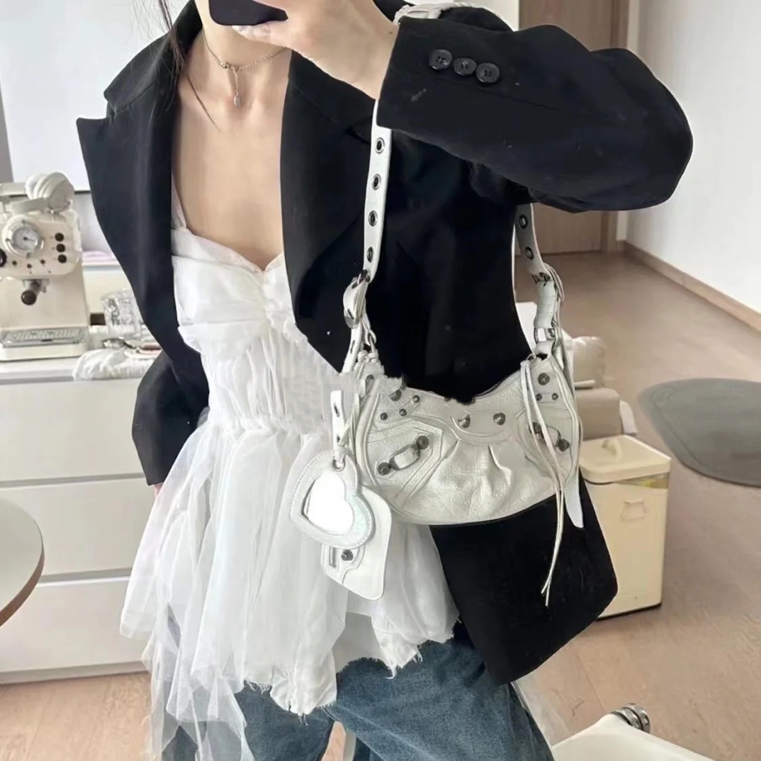95新 Balenciaga/巴黎世家 杭御古屋/61910/月牙机车包