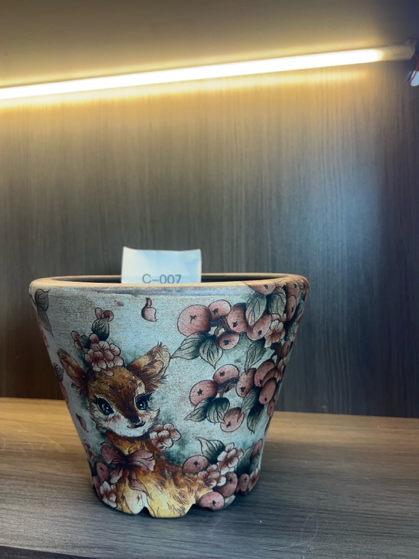 C007景德镇手绘花盆(小鹿)