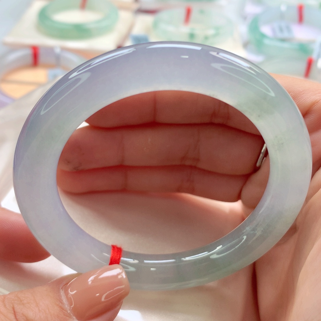 翡翠手镯（圆镯）未镶嵌师妹幻彩荧光棒