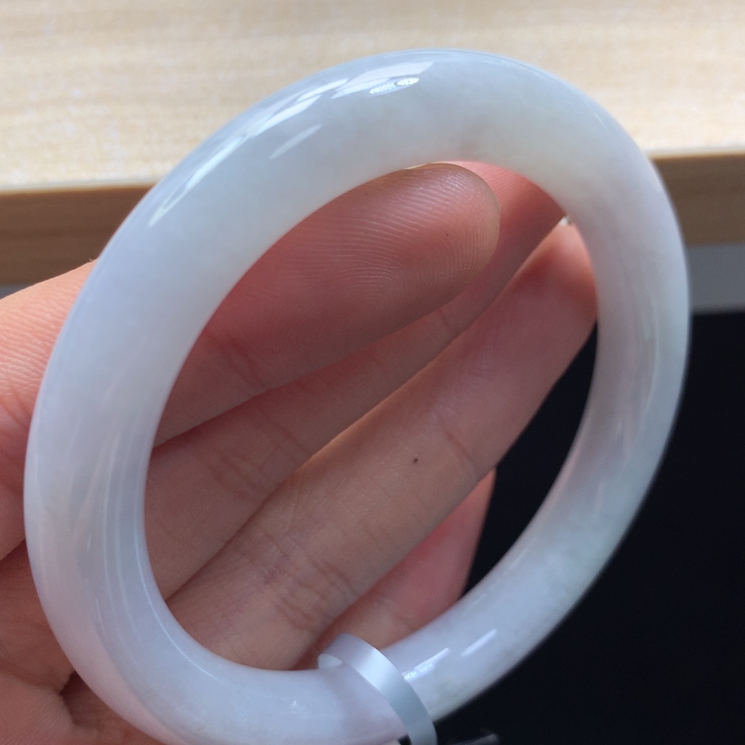 未镶嵌手镯翡翠手镯