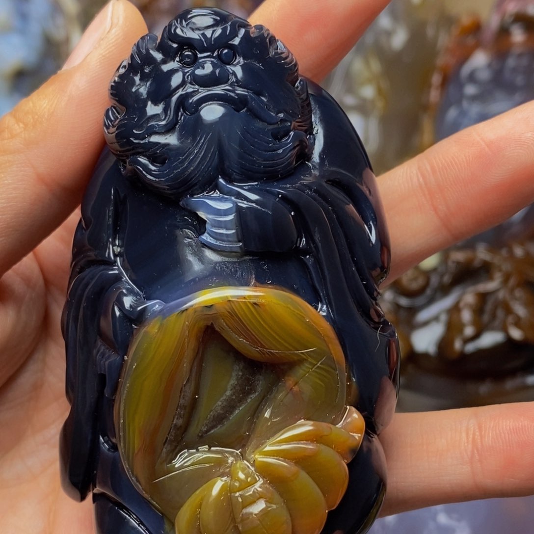 玛瑙/玉髓手把件未镶嵌