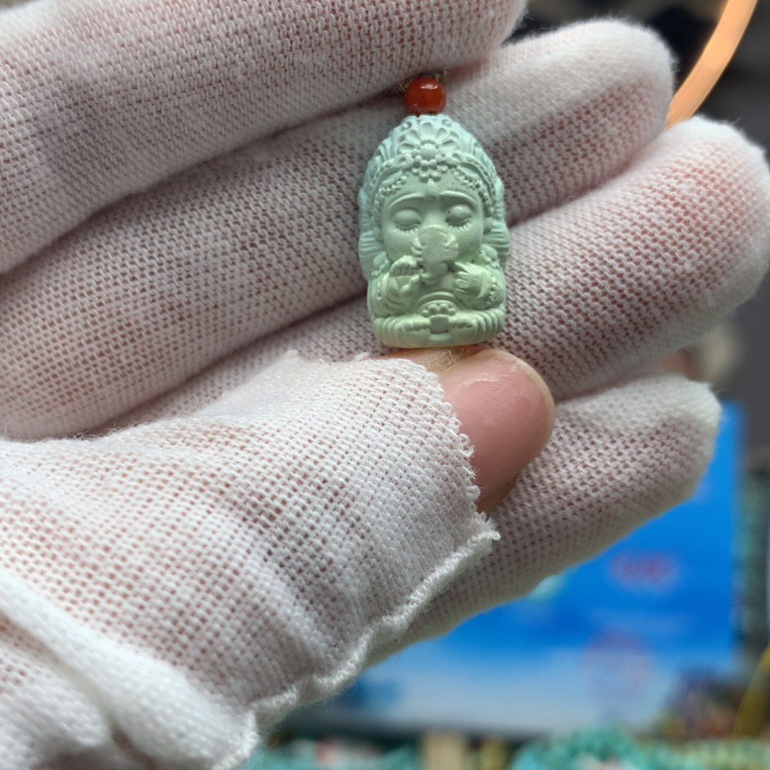 绿松石挂件未镶嵌