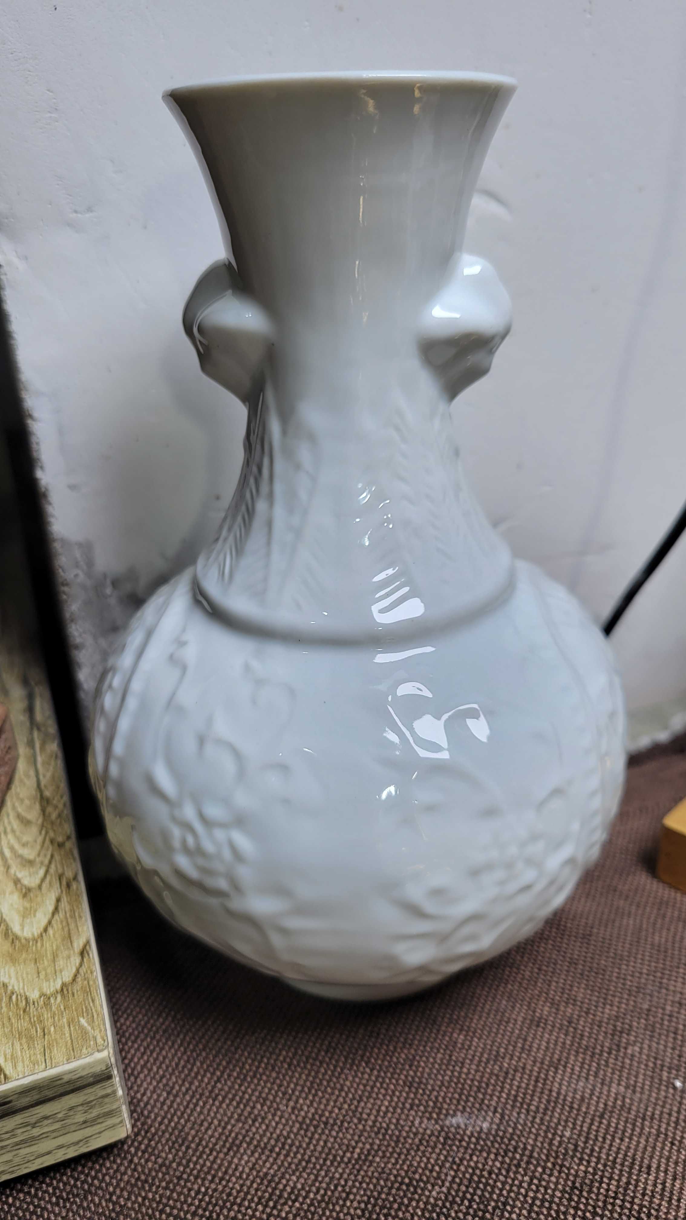 精品摆件工艺品等