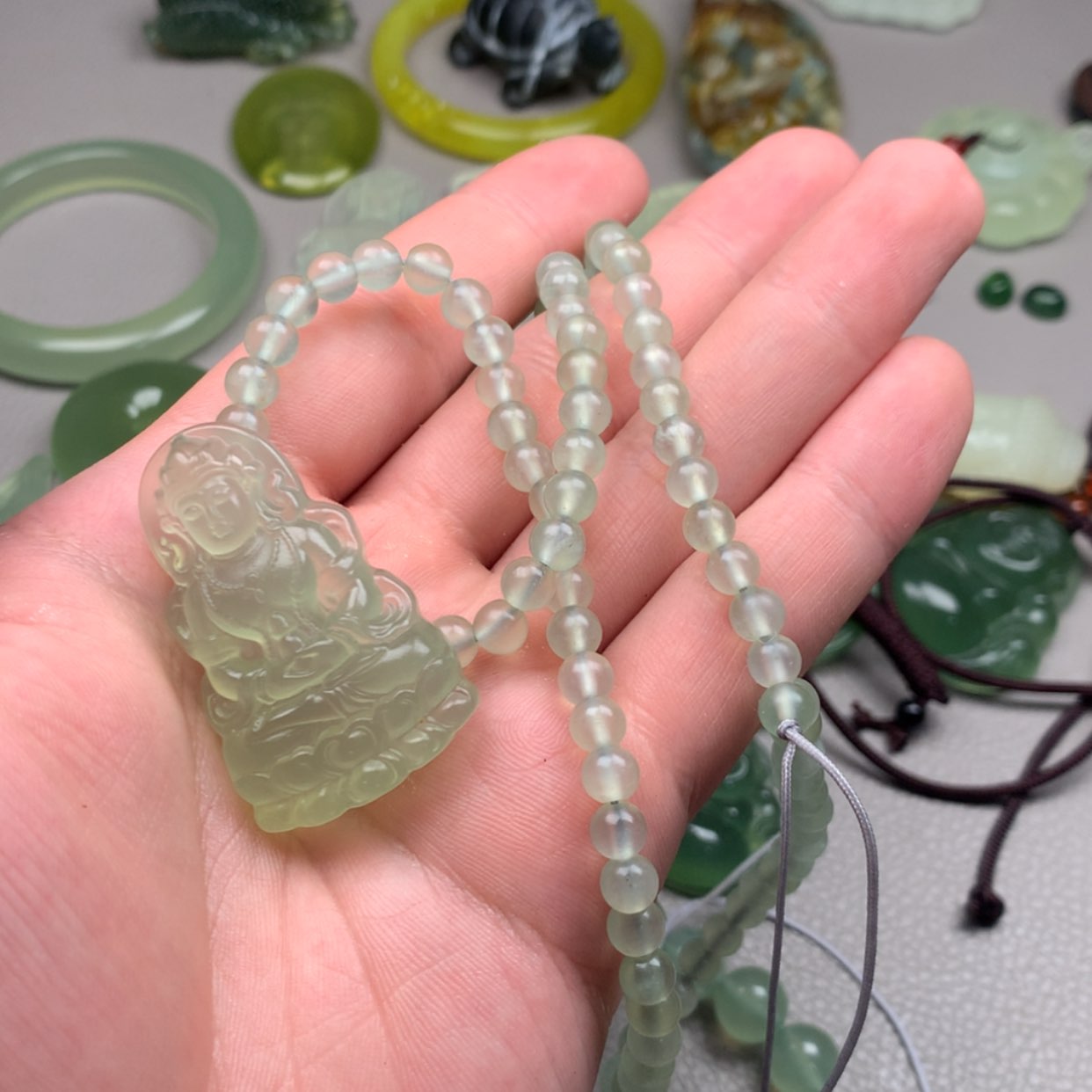 【闪购商品】蛇纹石玉未镶嵌岫玉（****