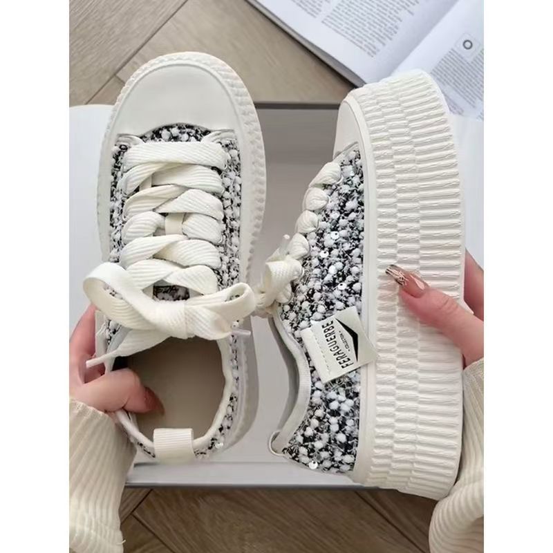 高颜值百搭薄荷曼波帆布鞋女厚底防滑2024新款小香风透气休闲板鞋