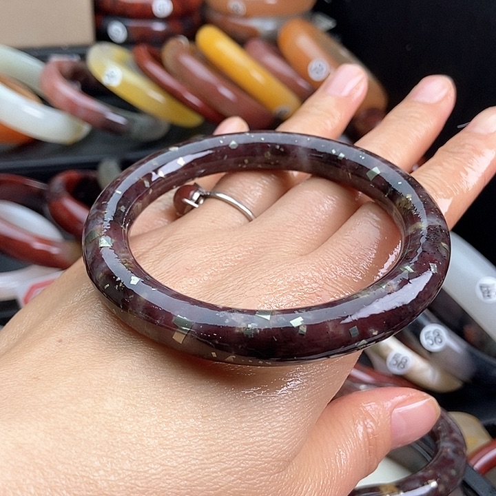 石英质玉手镯未镶嵌譚*甜