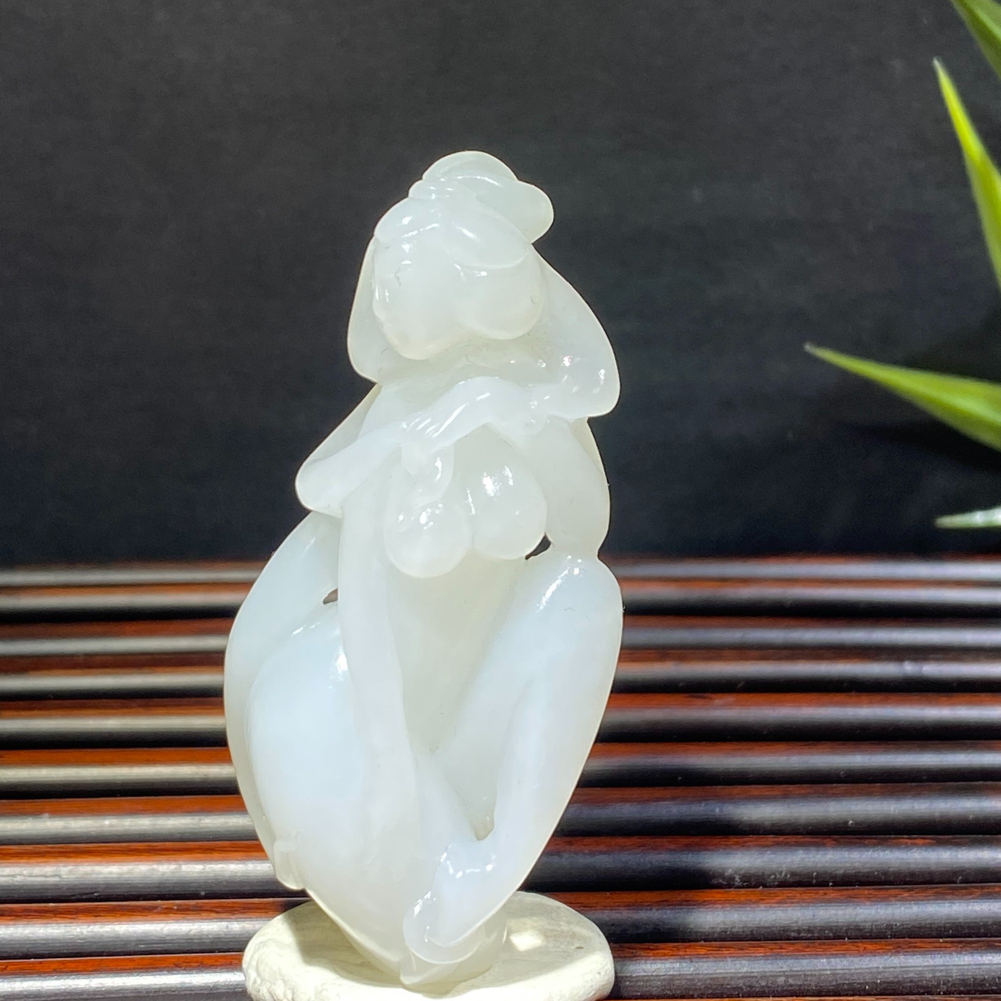 和田玉精品玉美人白色精美