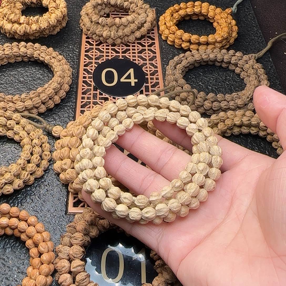 Y***Y柏香籽/百香籽吊坠