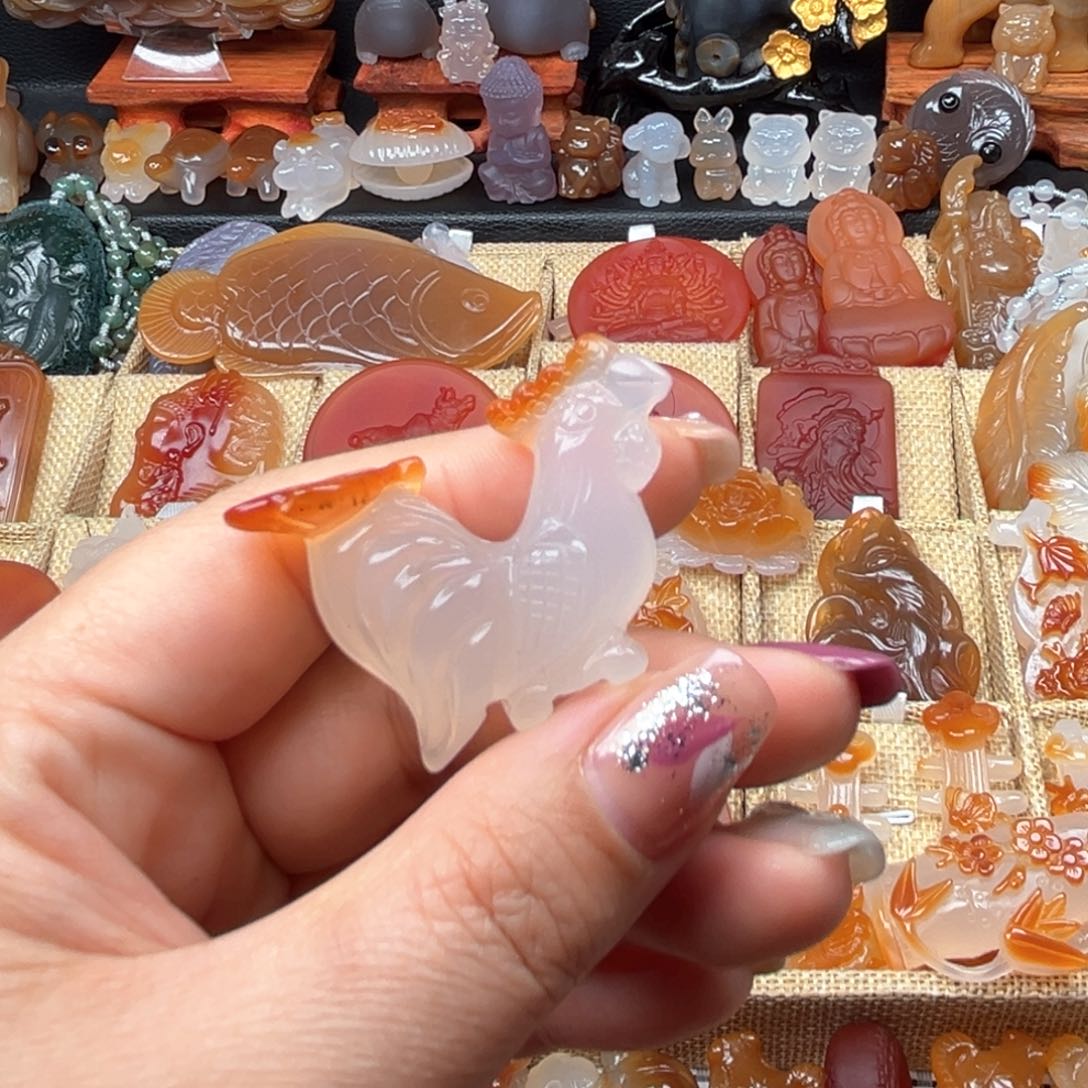 玛瑙/玉髓颈饰合金