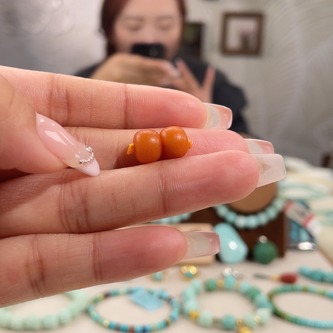 蜜蜡未镶嵌裸石老型卡8+