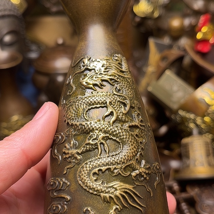 精美铜器批发档口