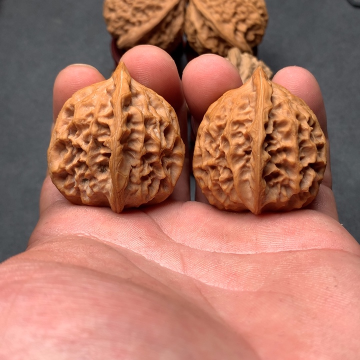 吊坠文玩核桃野生小众赛玲珑文玩核桃