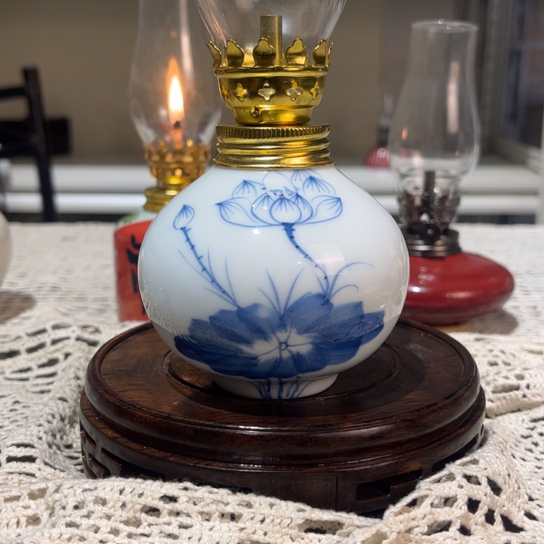 摆件景德镇陶瓷香薰灯