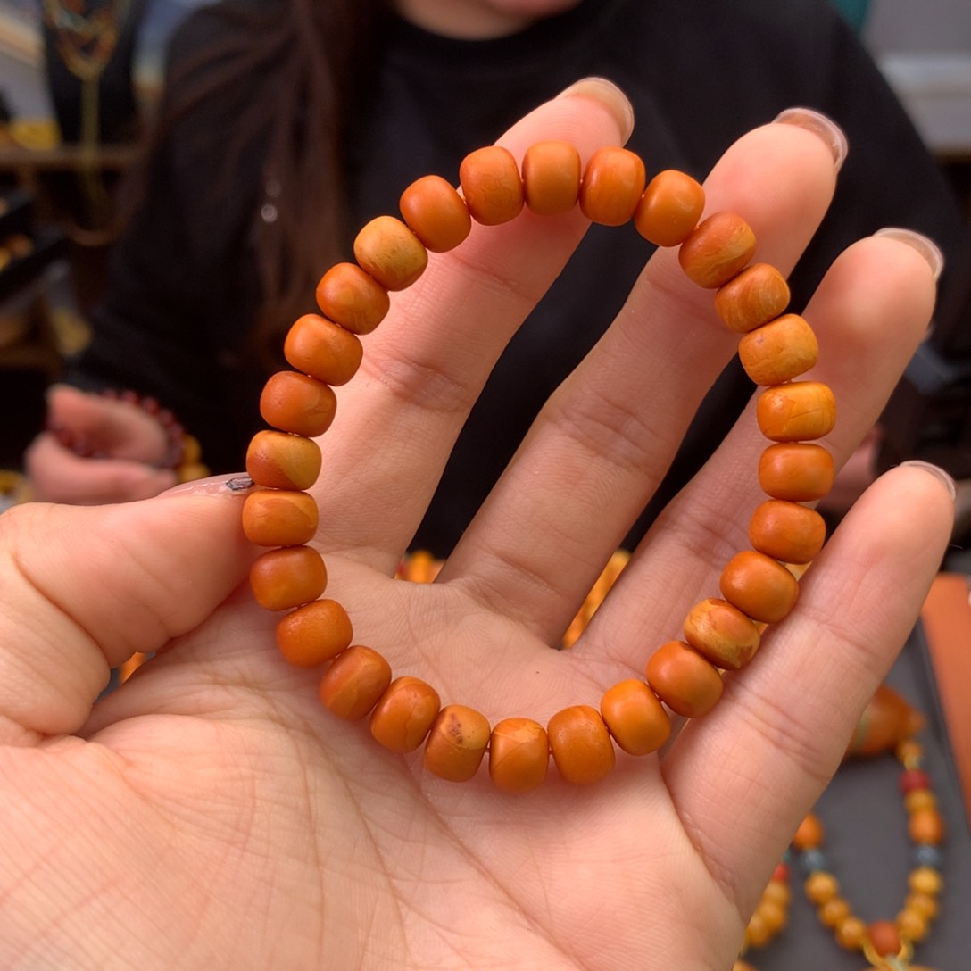 蜜蜡手串未镶嵌天然