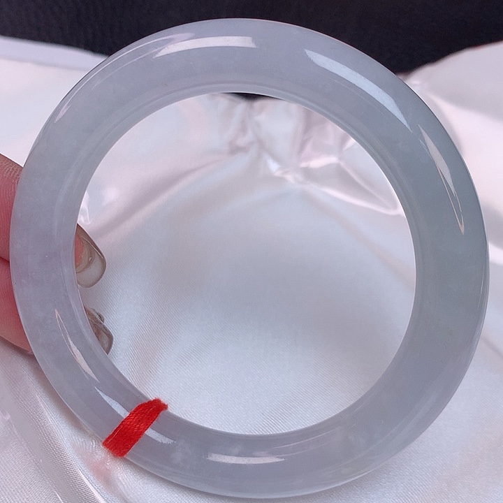 翡翠手镯（圆镯）未镶嵌55