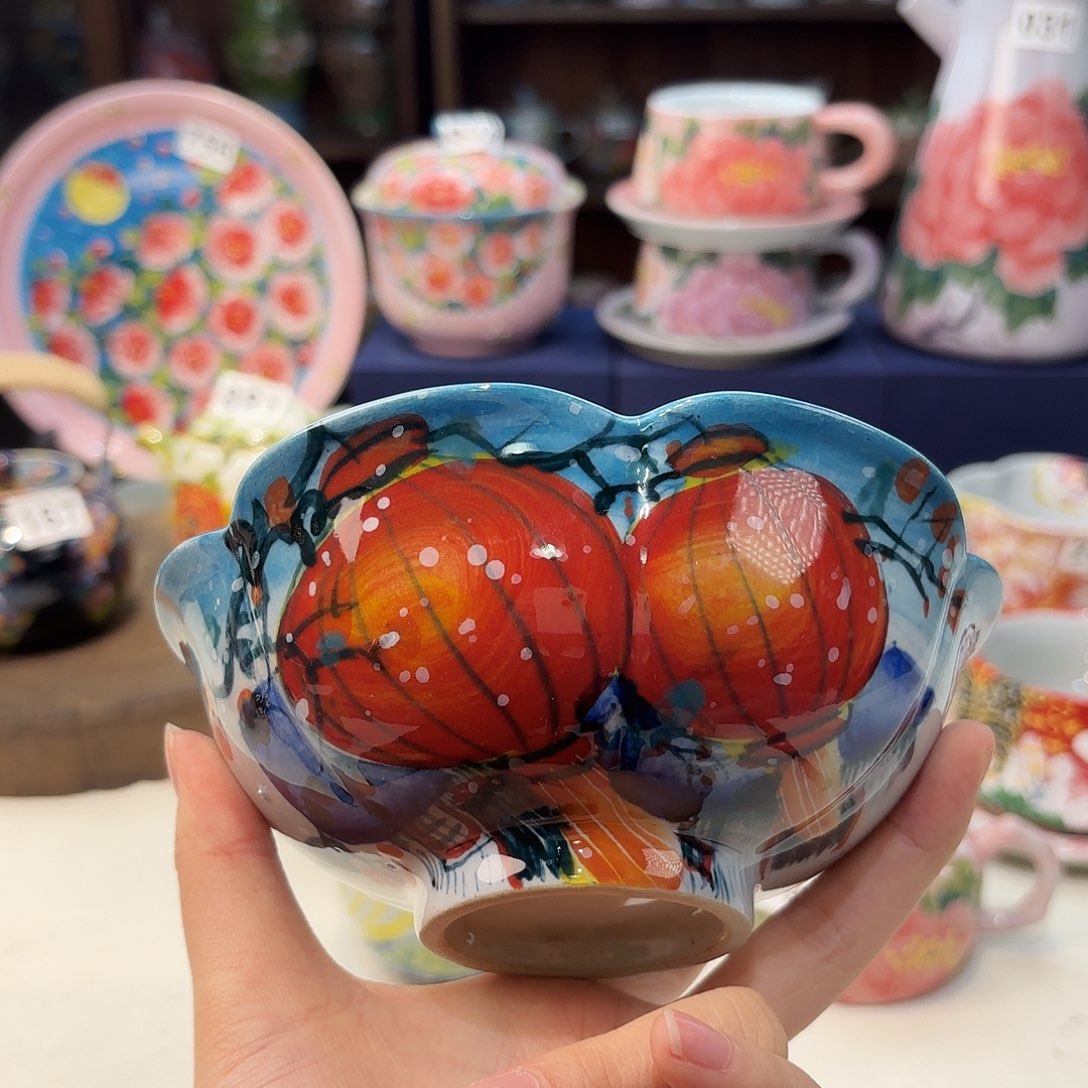 瓷片兔兔好可爱好可爱