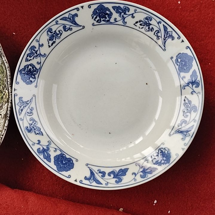 瓷片瓷器，各种摆件，瓷片，