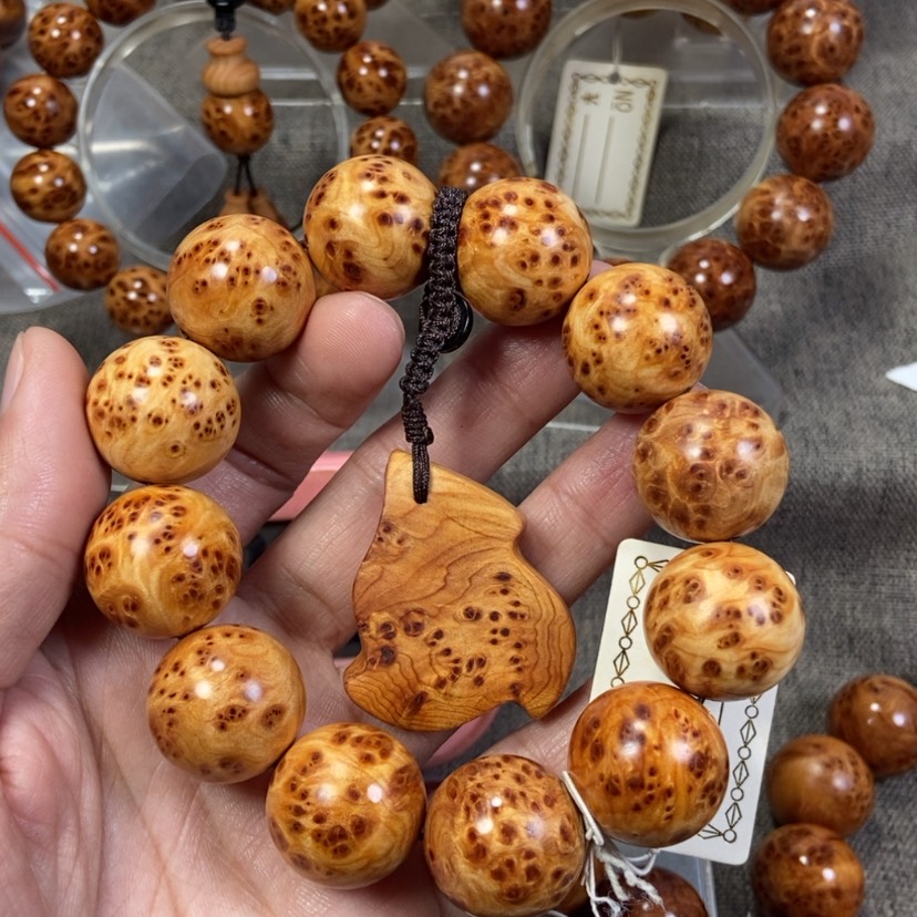 【闪购商品】柏木（崖柏）手串/手链L****?