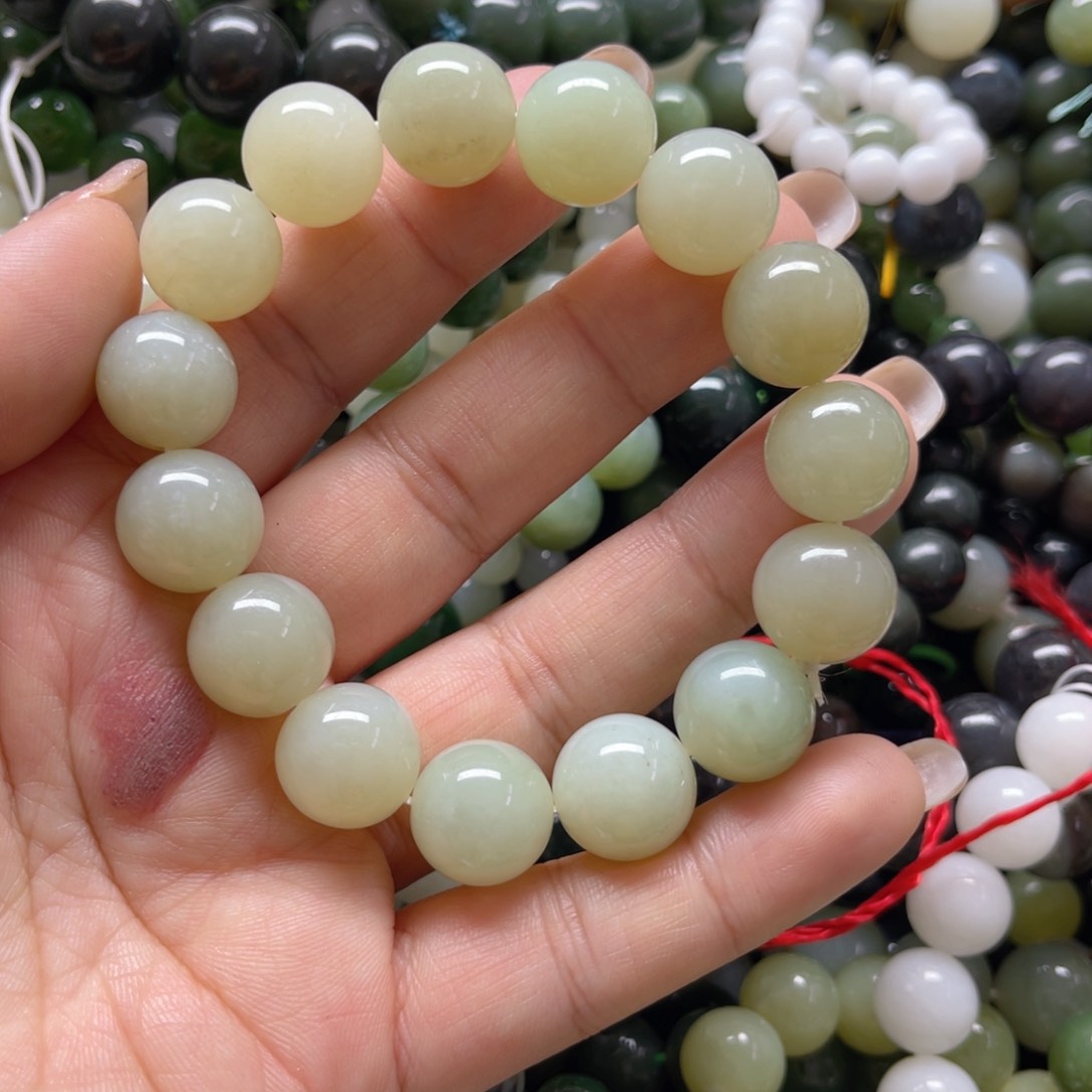 和田玉手链未镶嵌