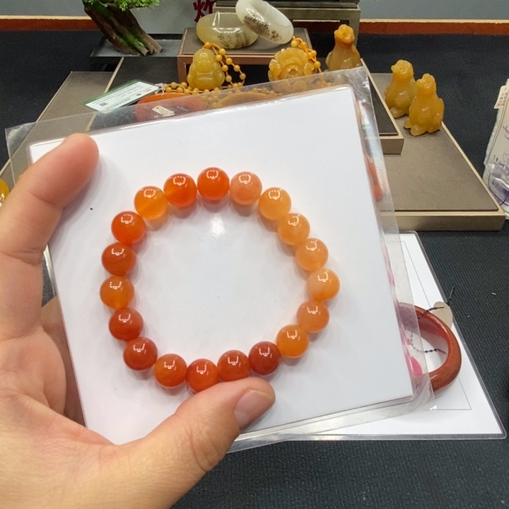 石英质玉（黄龙玉）未镶嵌手链