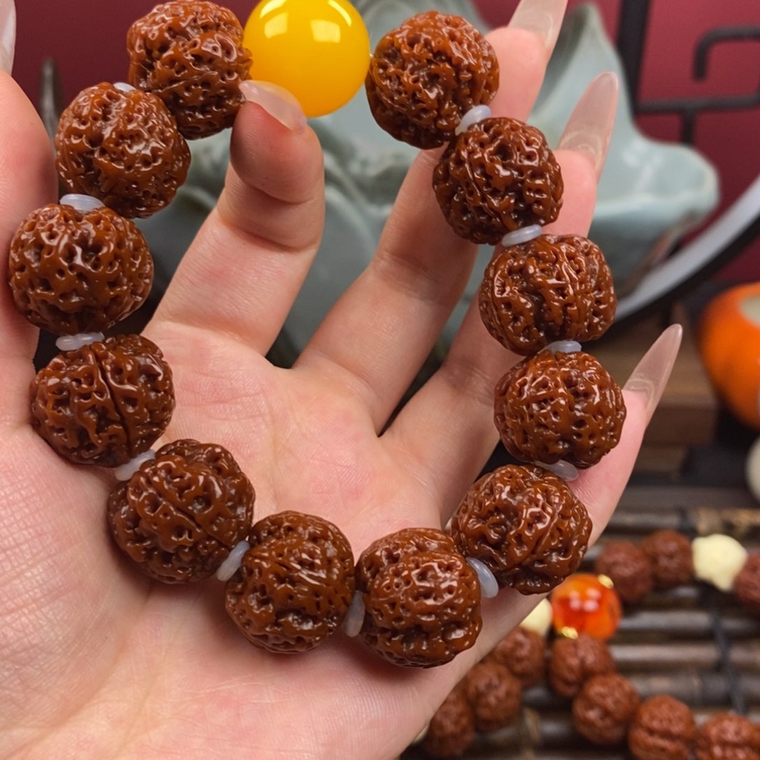 金刚菩提手串20m.            