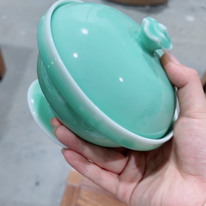 青瓷哈哈哈哈哈哈哈哈