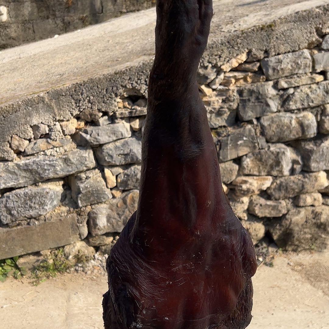 腊猪脚现称一单一只