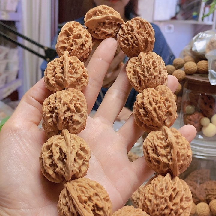 【闪购商品】文玩核桃把件35盘山手持