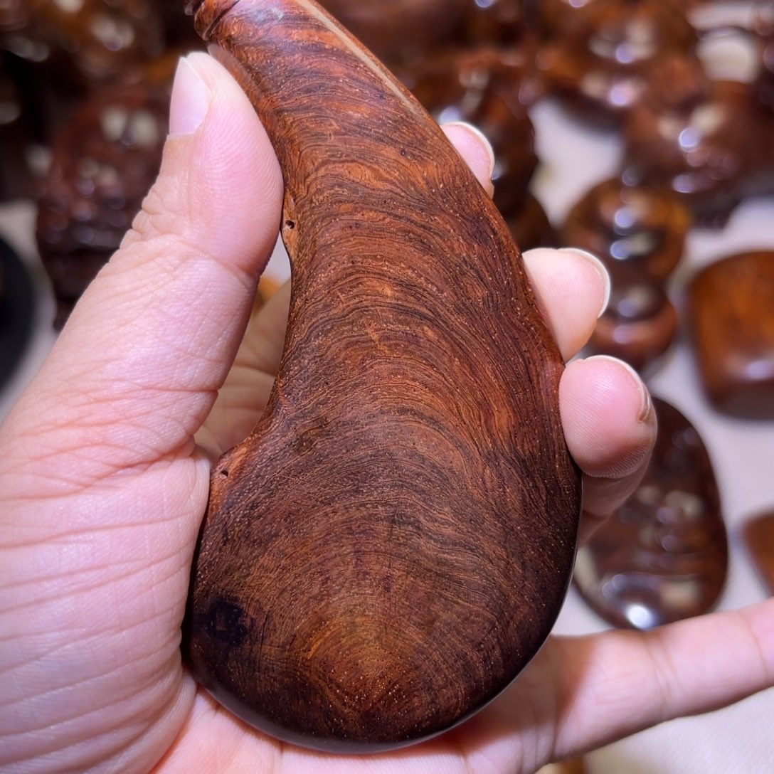 黄花梨/降香黄檀把件