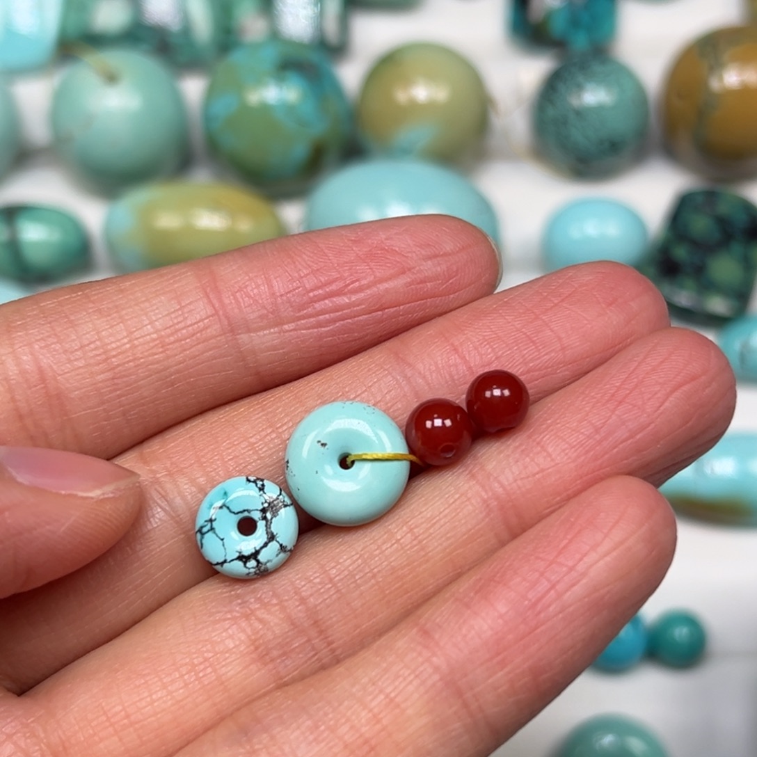 丫***丫南红玛瑙未镶嵌珠宝奇石