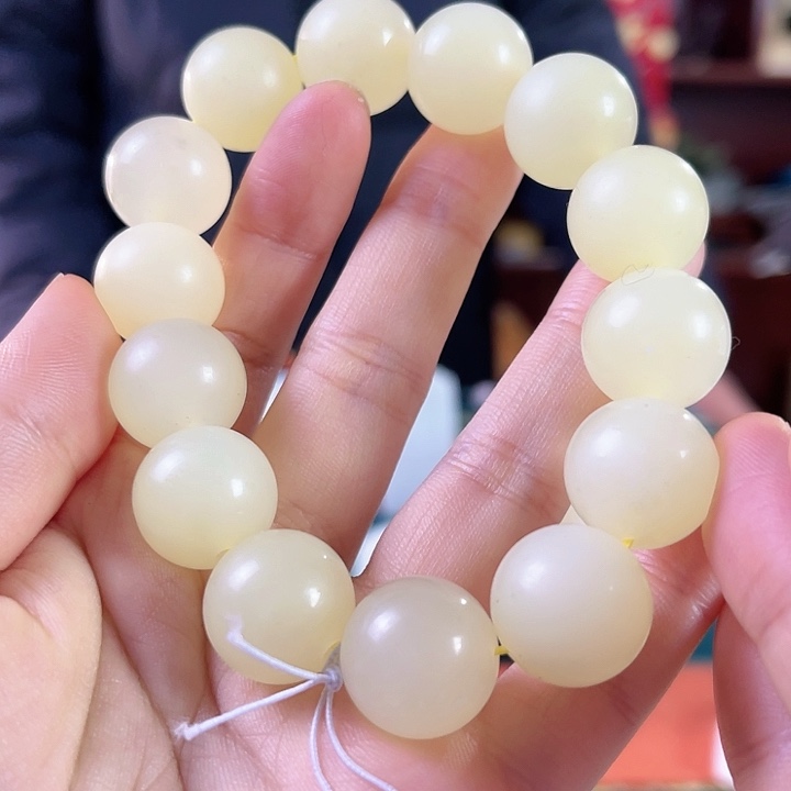 和田玉手串未镶嵌