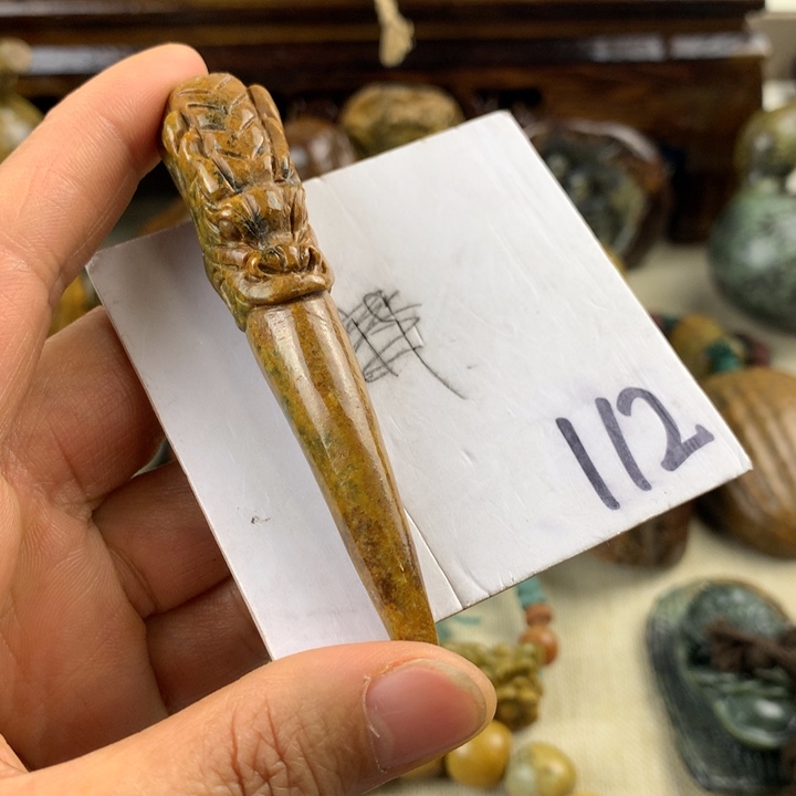 岫岩河磨玉（透闪石质玉）未镶嵌珠宝奇石