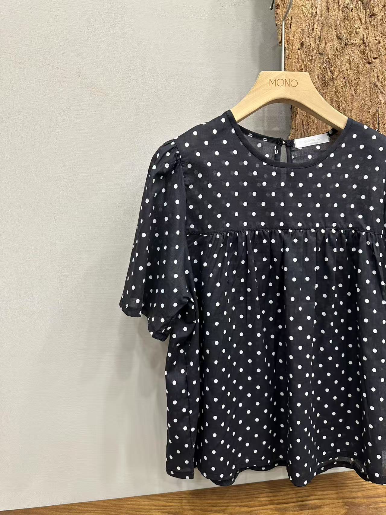 韩国正品不支持退换/SOM/波点圆领小衫/0624/10/24