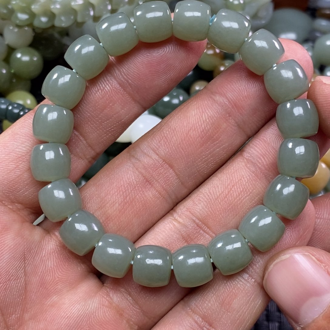 和田玉手链未镶嵌