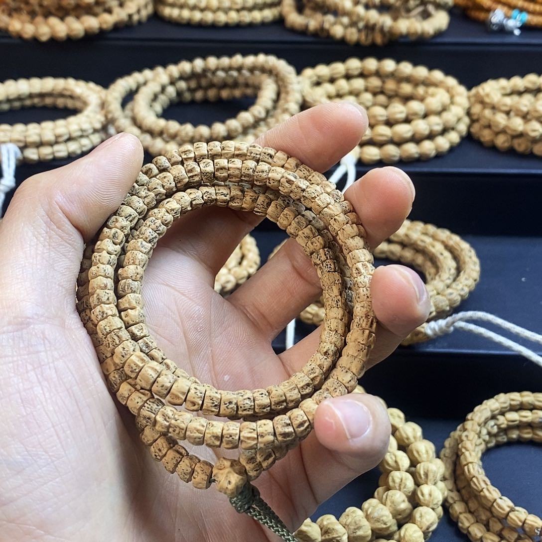 柏香籽/百香籽吊坠