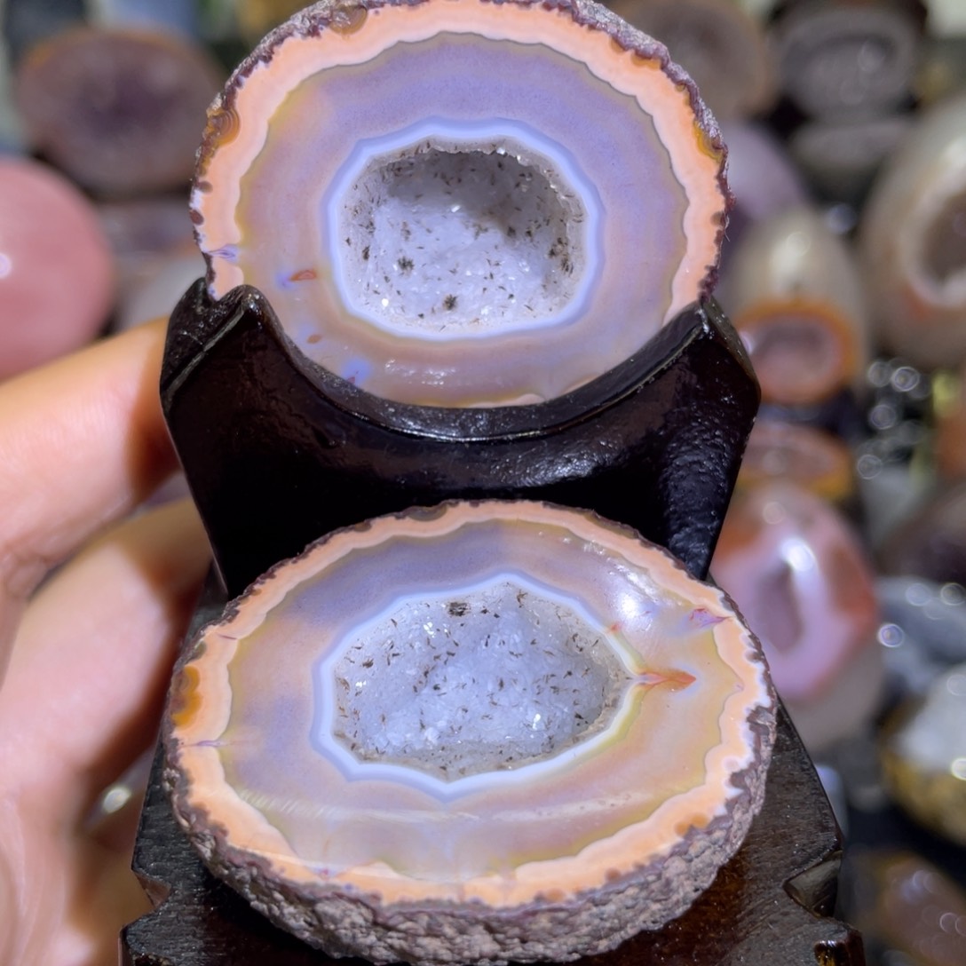 水晶大型摆件未镶嵌