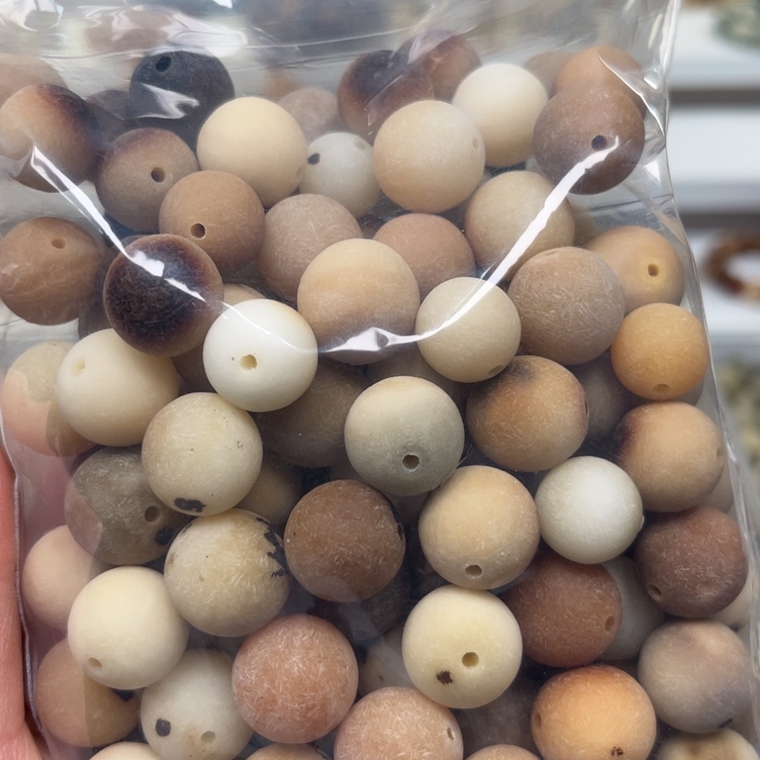 白玉菩提手串稀有色100颗