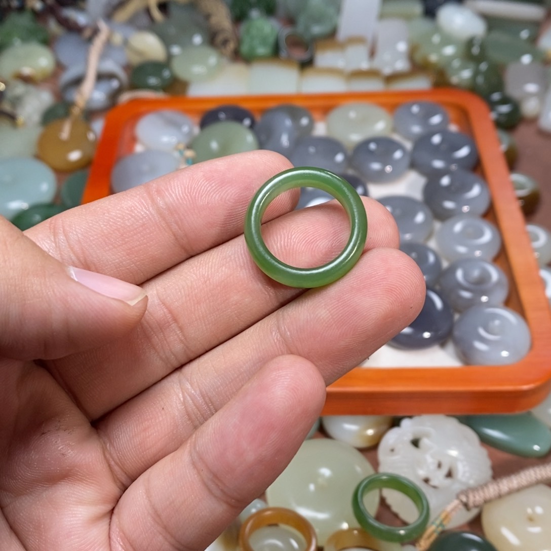 和田玉吊坠(不含链)未镶嵌阿*