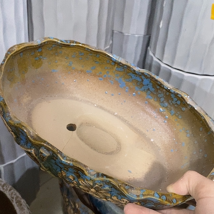 陶盆有孔 瑕疵针孔漏釉介意勿拍外口 23*15外高8