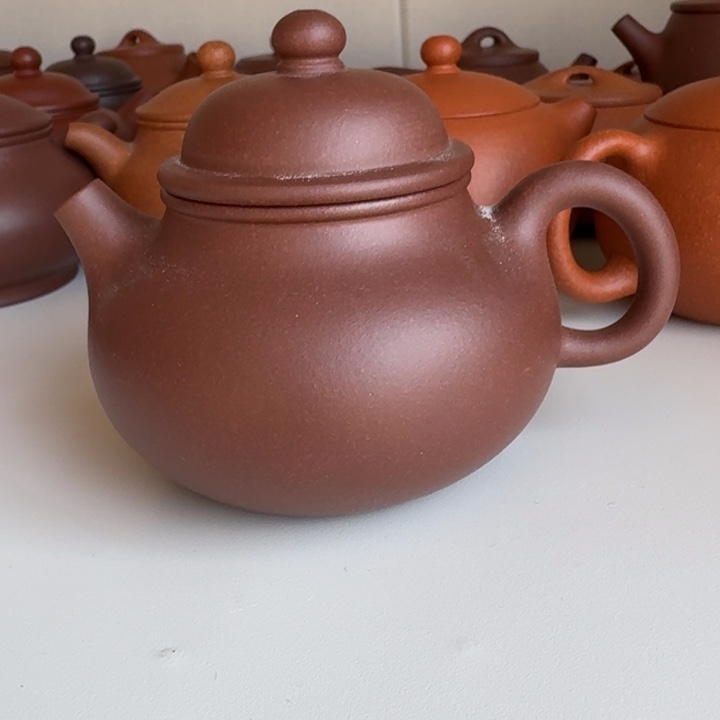 T***r紫砂茶壶紫泥容天200cc