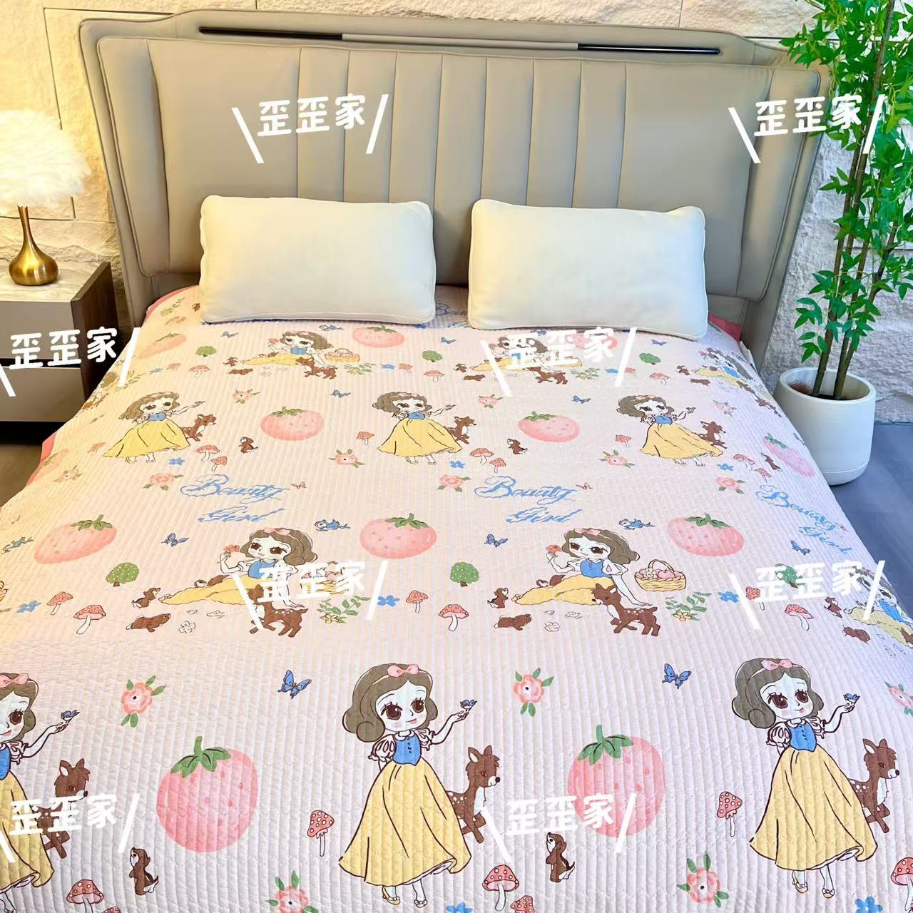 【白雪公主】 200*230cm四季可用防滑可爱床盖