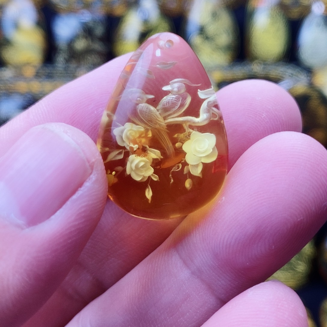 【闪购商品】金珀颈饰未镶嵌琥珀阴雕