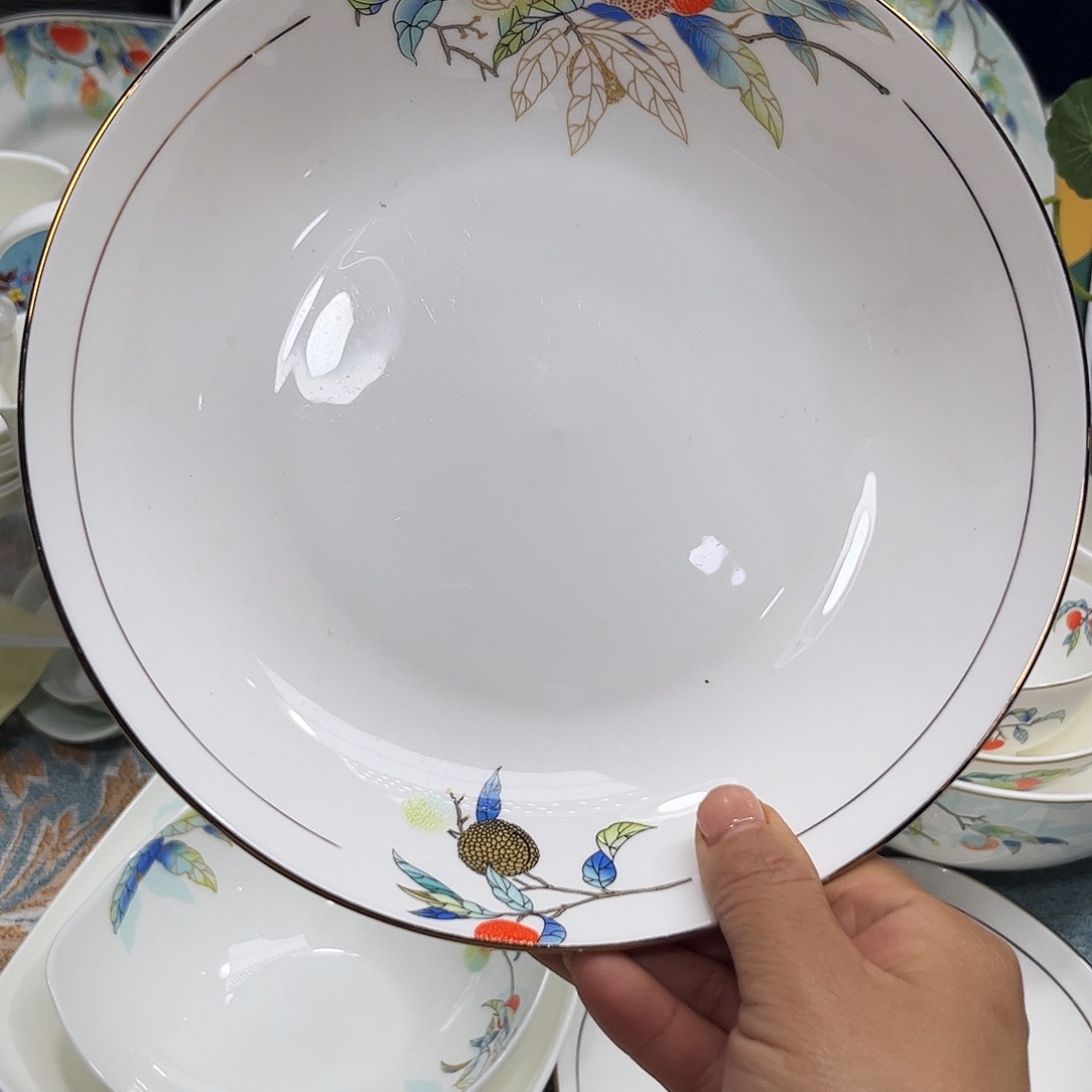 瓷片荔枝八寸深盘四个