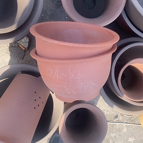 红陶中国宜兴紫砂花盆，