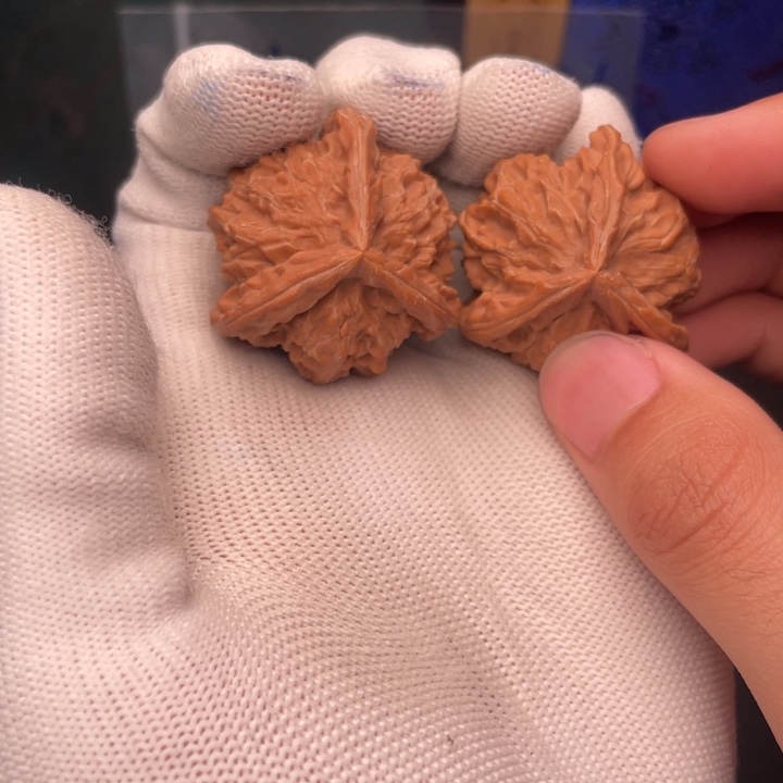 文玩核桃吊坠盘山