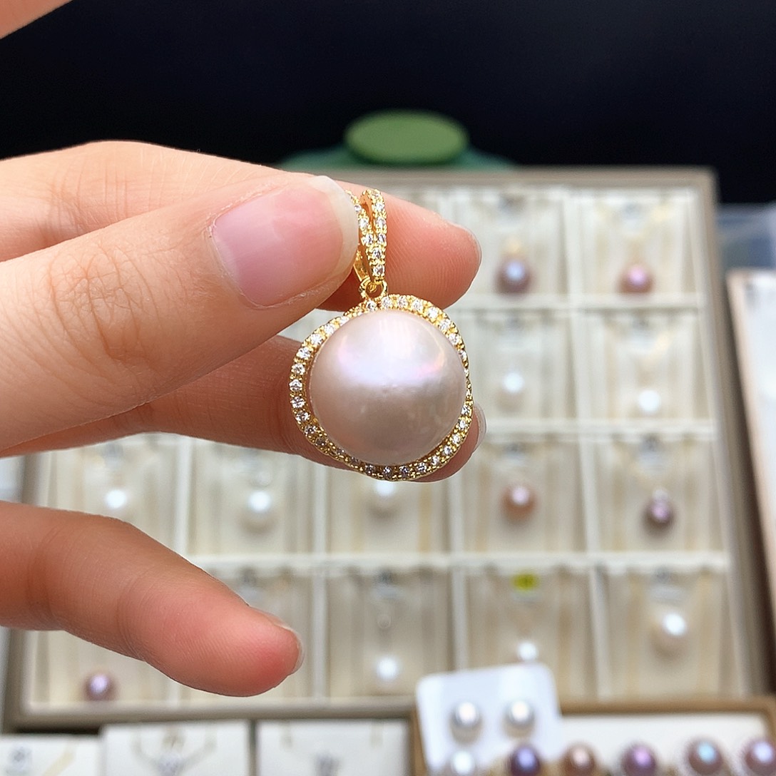 淡水珍珠颈饰合金