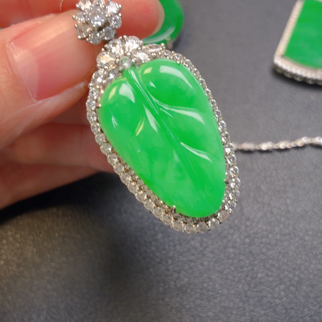 翡翠银S925镶嵌吊坠(不含链)