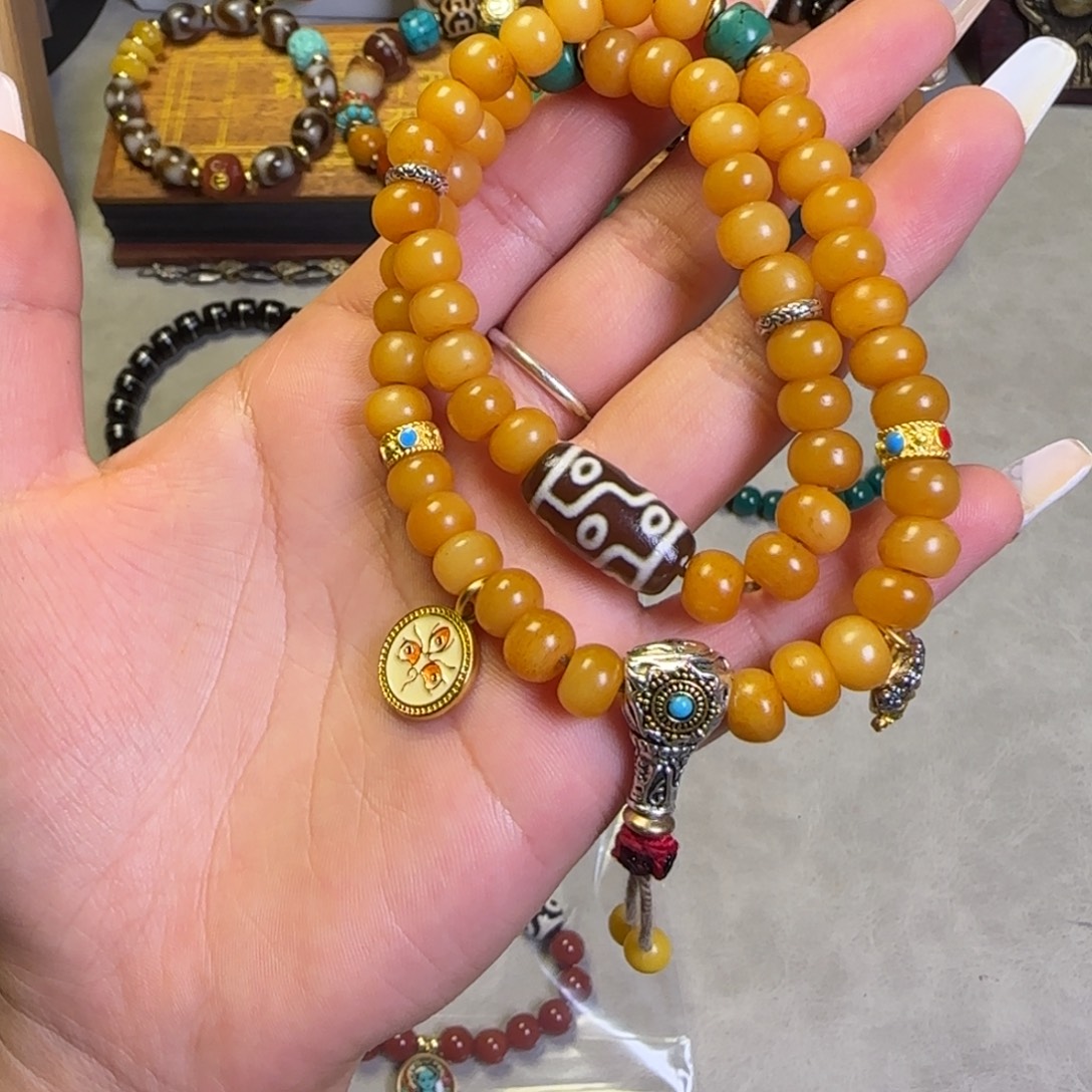 啵***车大叶紫檀（黑酸枝木类）