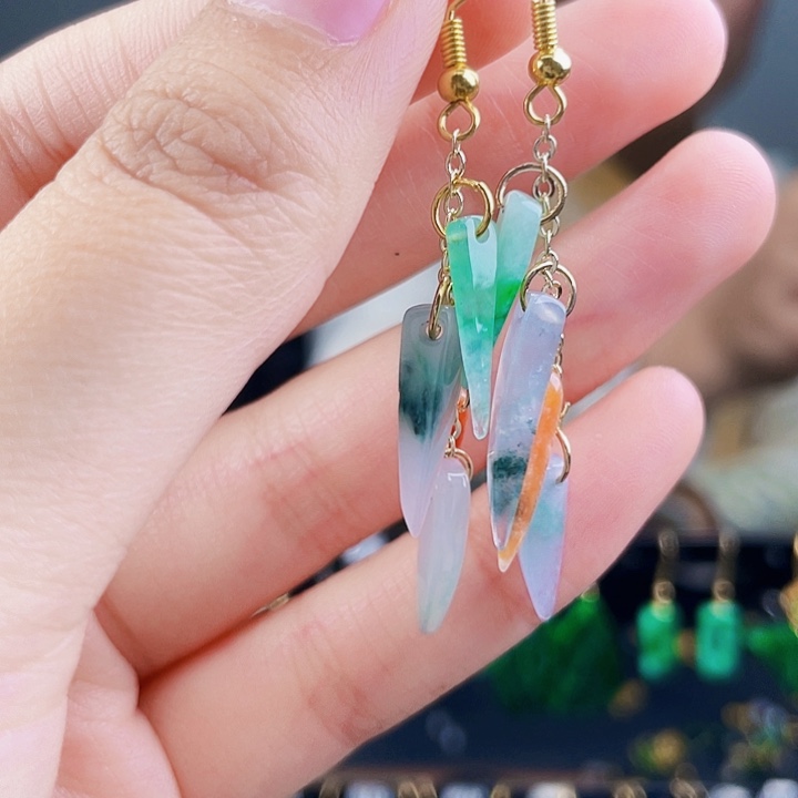 翡翠耳饰未镶嵌饰品