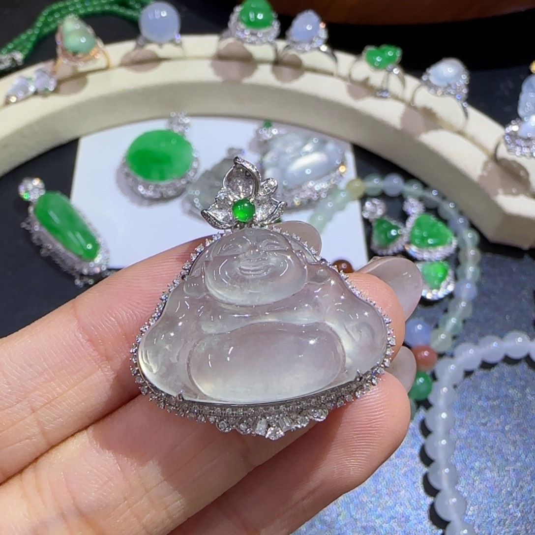 翡翠18K金镶嵌颈饰精品